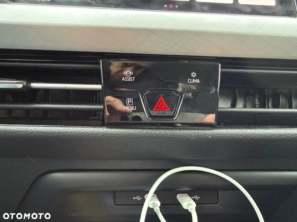 Volkswagen Golf 2.0 TDI SCR DSG Style - 28