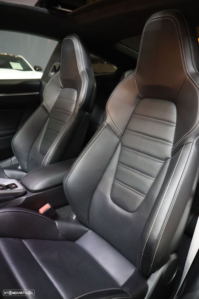 Porsche 911 (992) Turbo S PDK - 7
