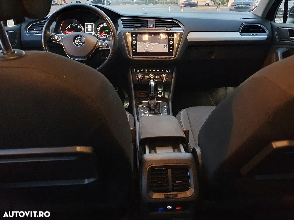 Volkswagen Tiguan 2.0 TDI 4Mot DSG Comfortline - 15