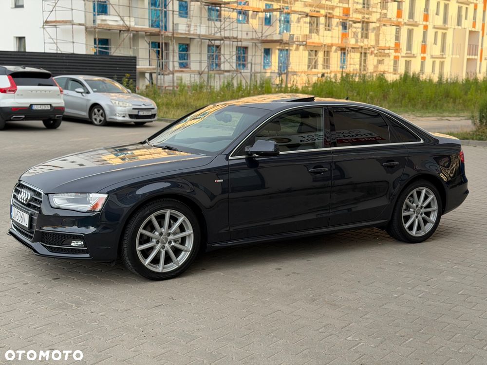 Audi A4 Limousine - 5