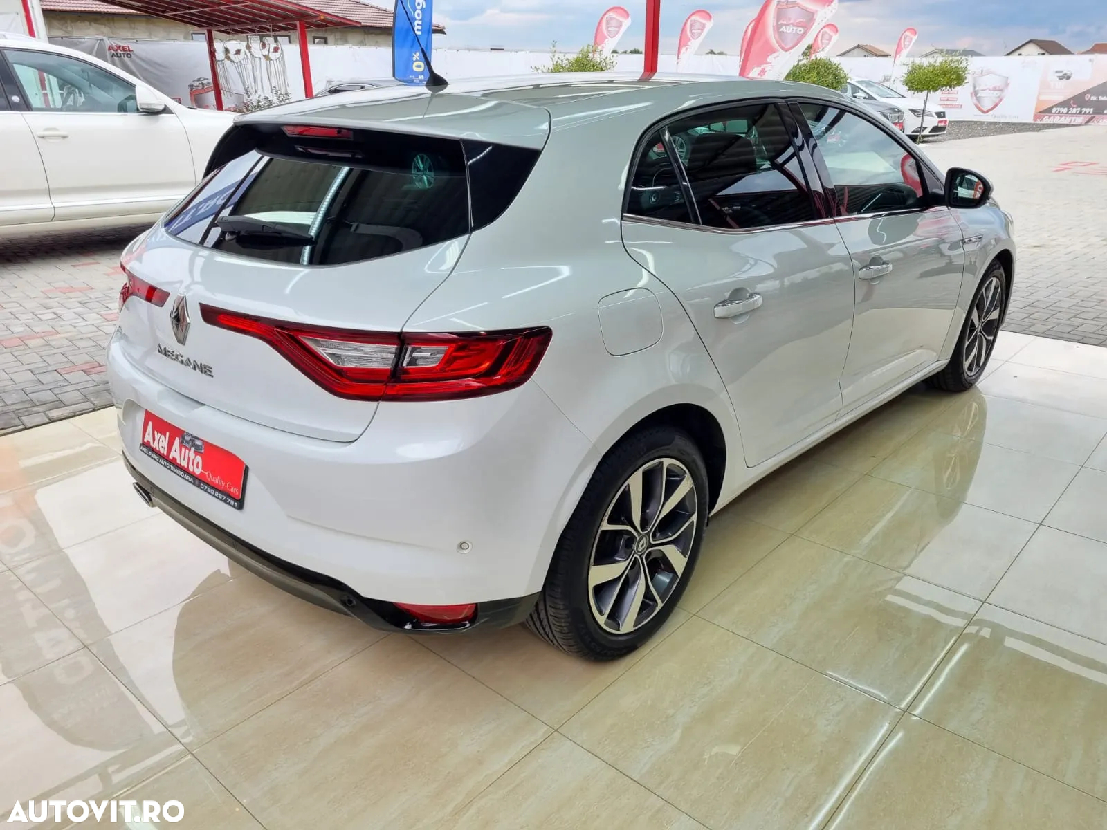 Renault Megane ENERGY dCi 130 BOSE EDITION - 35