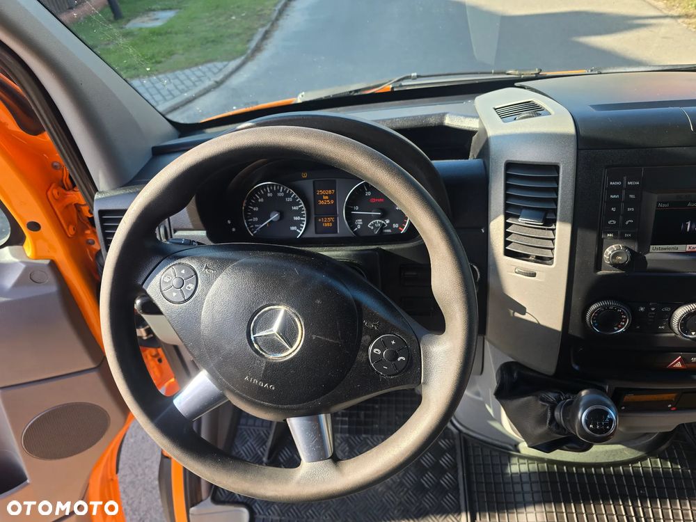 Mercedes-Benz SPRINTER 316 - 13