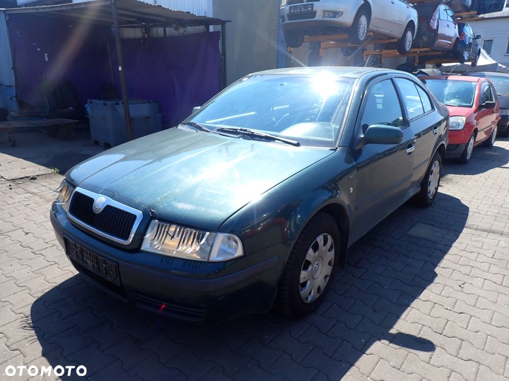 CZĘŚCI - Skoda Octavia I 1,9 TDI 90KM ALH HB 5D LIFT EGR lakier 9570 2003r. INDEX - 10188 - 1