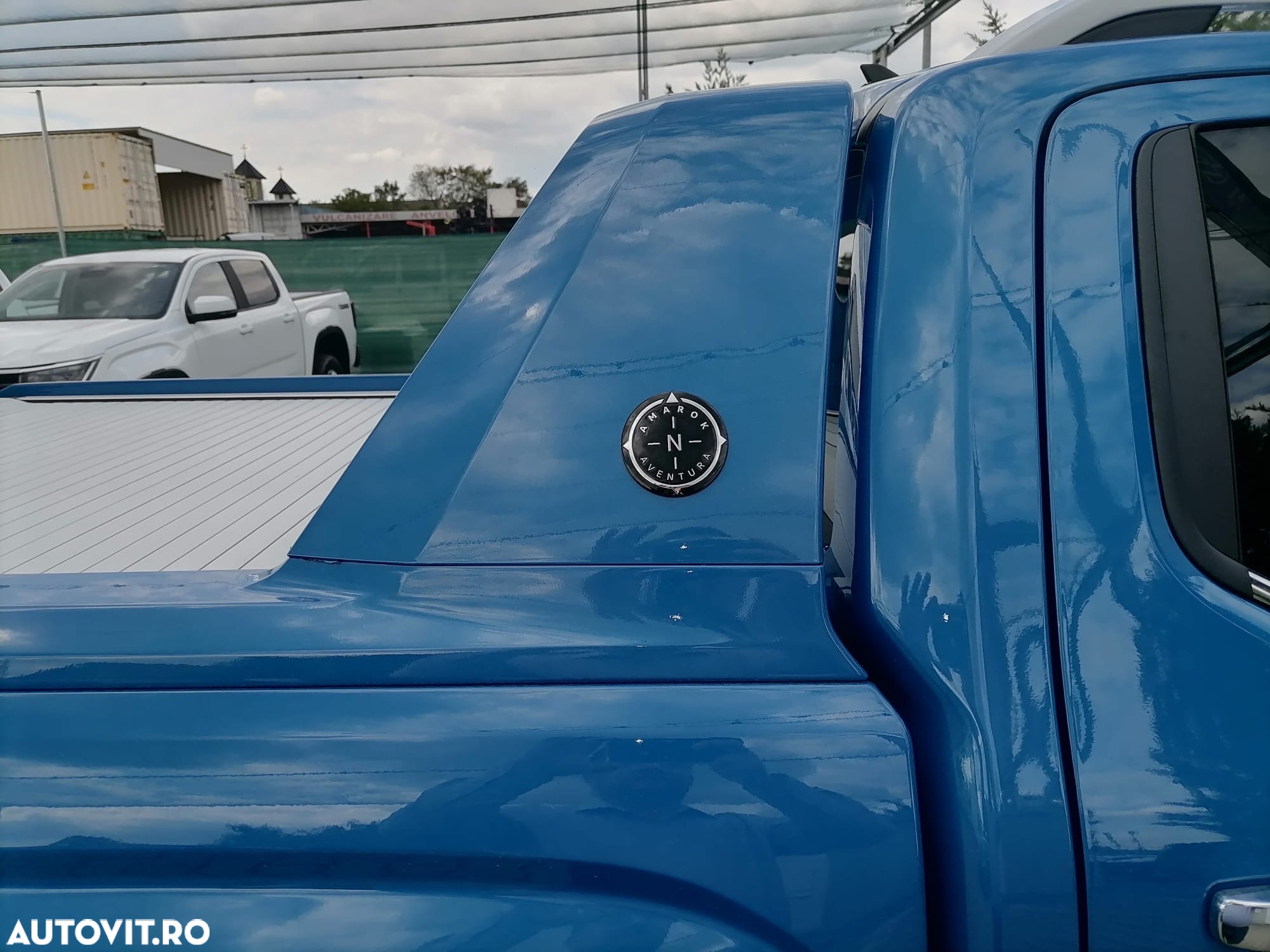 Volkswagen Amarok 3.0 TDI 241 CP 10AT 4M Aventura - 4