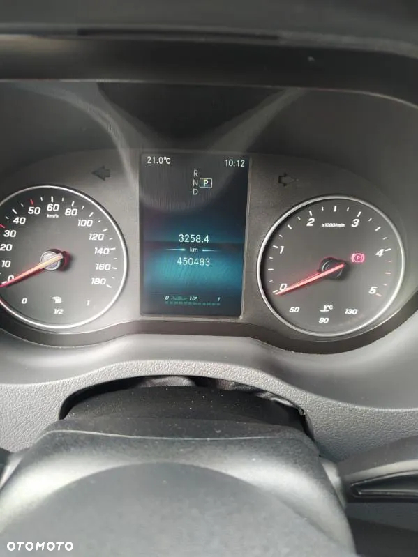 Mercedes-Benz Sprinter - 4
