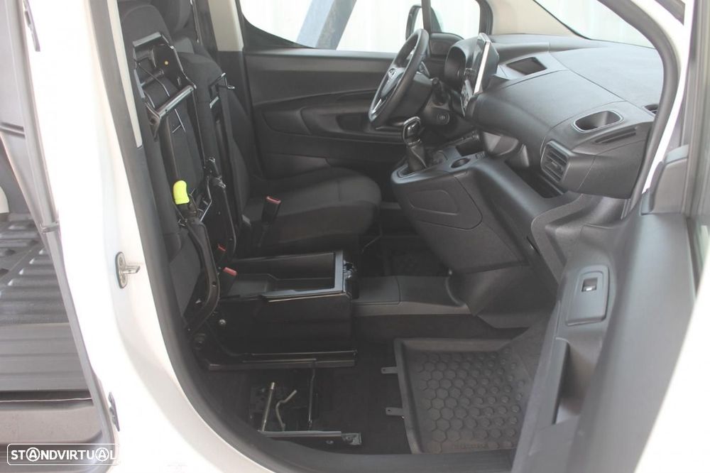 Opel Combo 1.5  102 Cv L1H1 Enjoy (IVA Dedutível) - 25