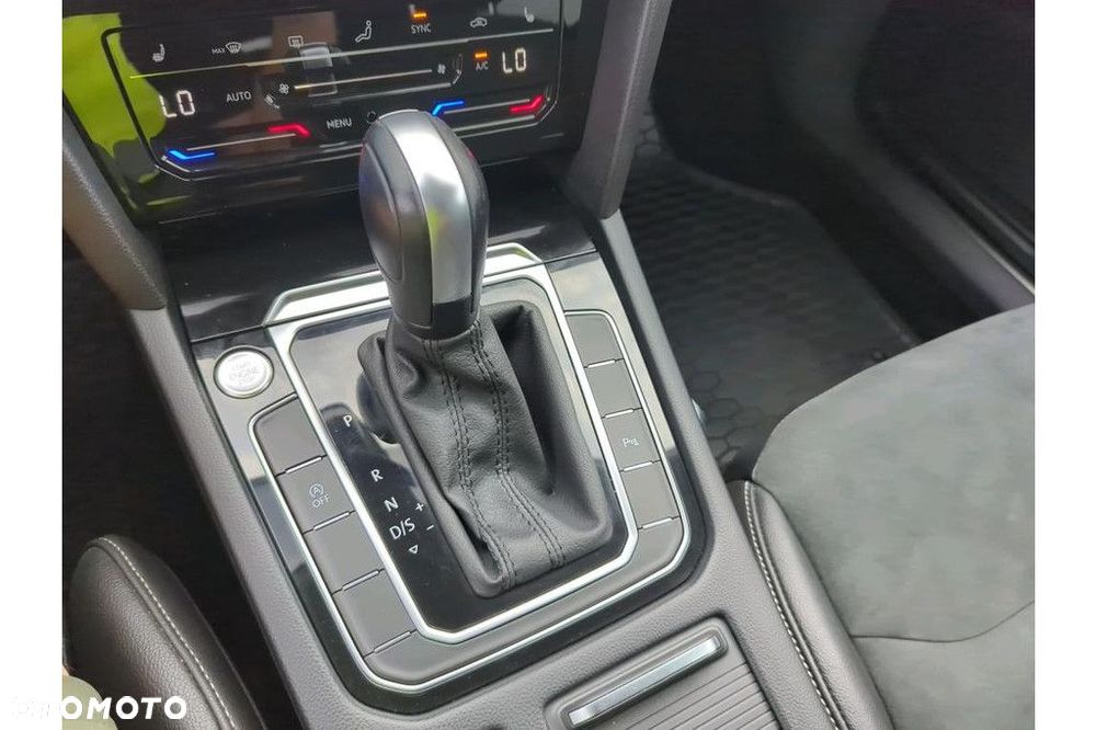 Volkswagen Arteon 2.0 TDI SCR Elegance DSG - 15