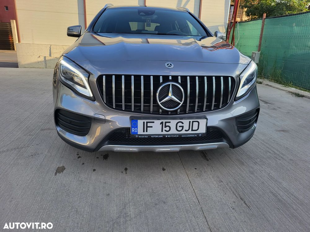 Mercedes-Benz GLA - 3