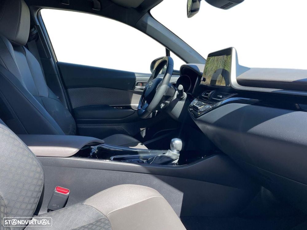 Toyota C-HR 2.0 Hybrid Exclusive+P.Luxury - 7