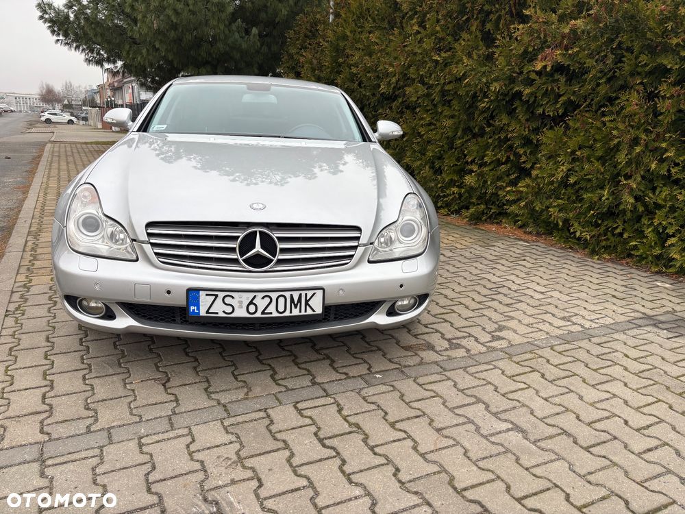 Mercedes-Benz CLS - 4