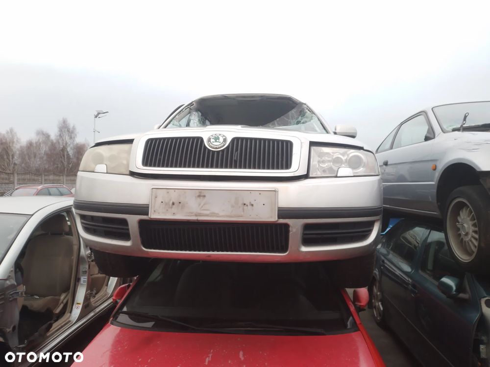 SKODA SUPERB  01-06 1.9 TDI AWX   ZDERZAK PRZÓD PRZEDNI  9102 - 3