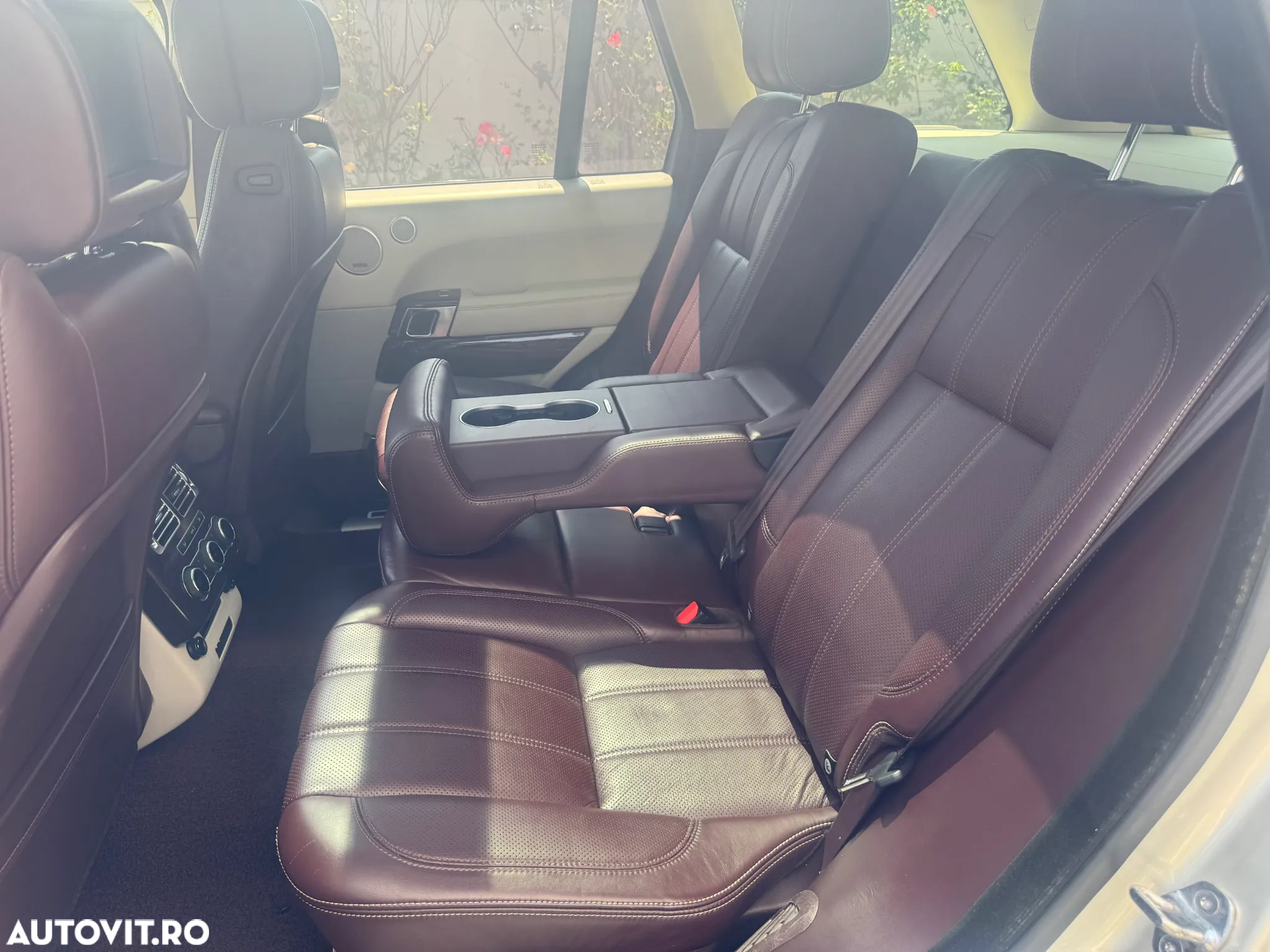 Land Rover Range Rover 3.0 I TDV6 Autobiography - 14