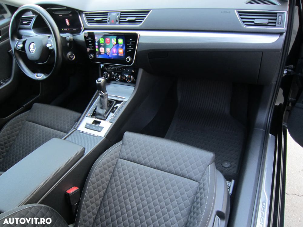 Skoda Superb 2.0 TDI DSG Ambition - 26