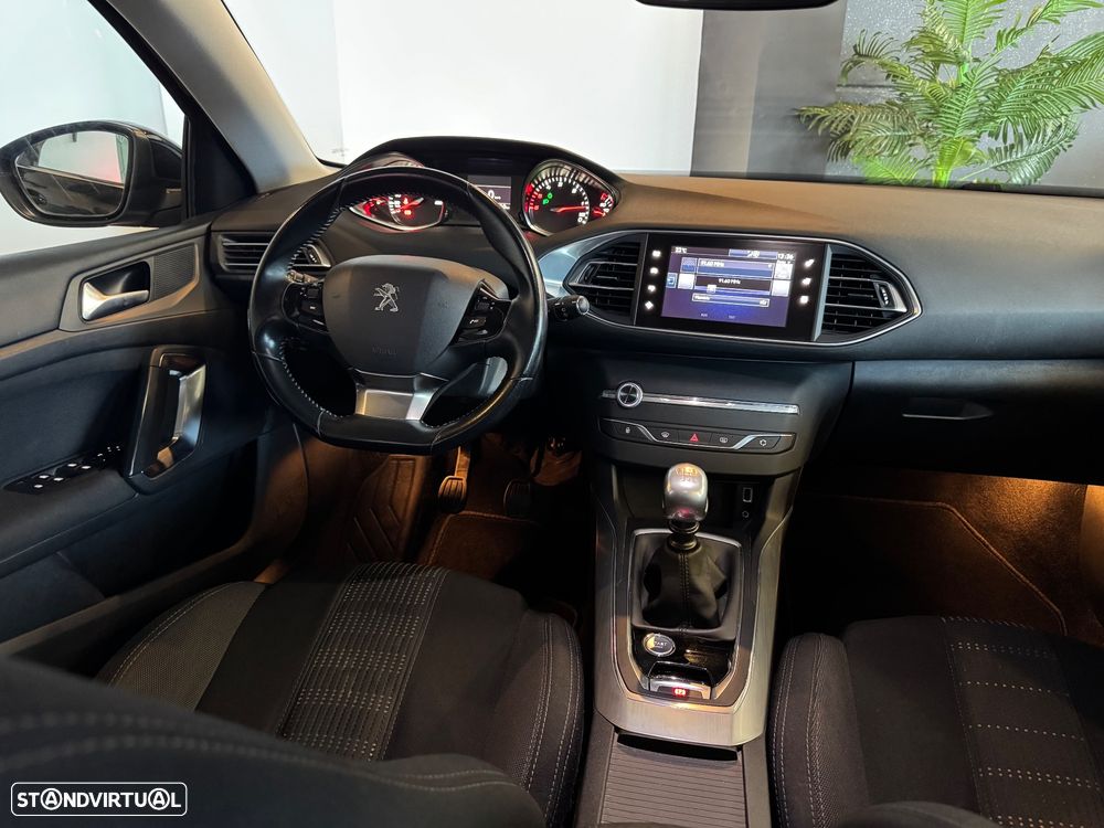 Peugeot 308 SW BlueHDi 120 Stop & Start Allure - 40