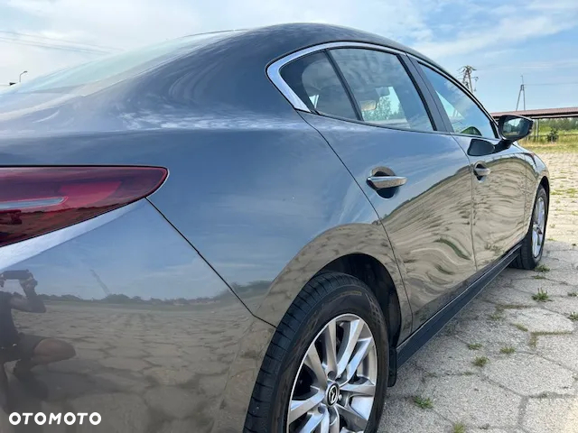 Mazda 3 FASTBACK SKYACTIV-X 2.0 M-Hybrid - 18