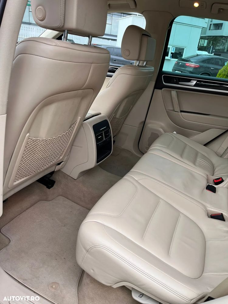 Volkswagen Touareg - 20
