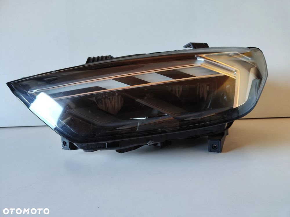 Reflektor Audi A1 82A941033D LAMPA LEWY PRZÓD FULL LED