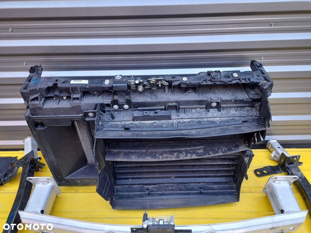 PEUGEOT 208 II E-208 PAS PRZÓD BELKA CHŁODNICE RADAR 9832186380 - 9