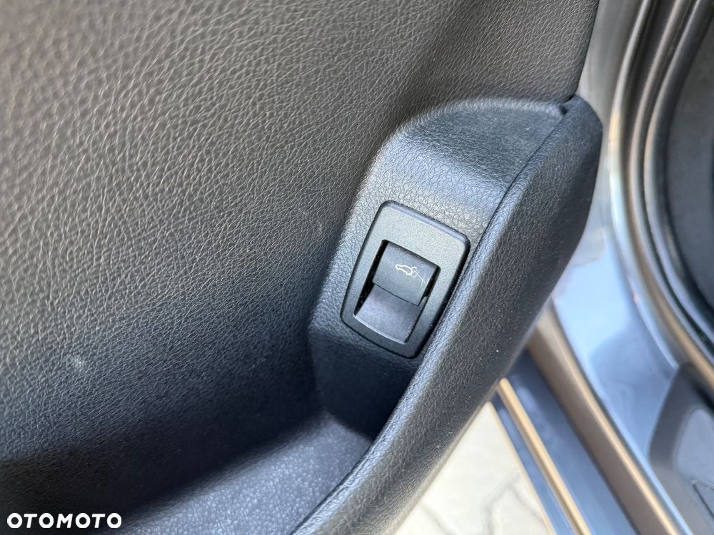 BMW Seria 2 218d GT Sport Line - 17