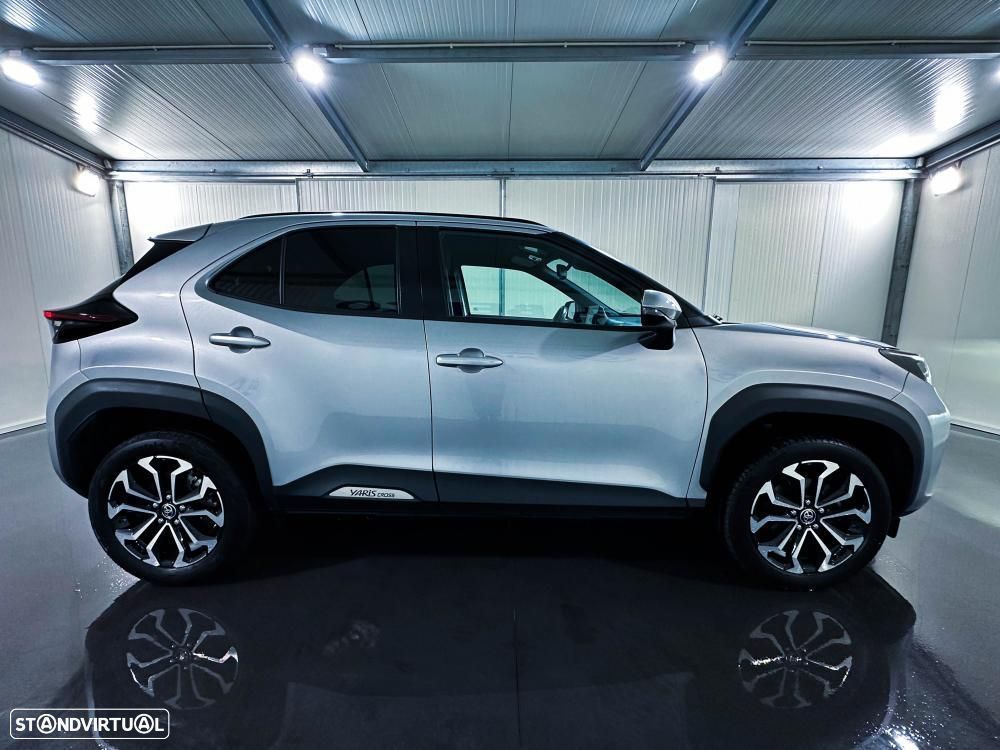Toyota Yaris Cross 1.5 Hybrid Comfort - 12