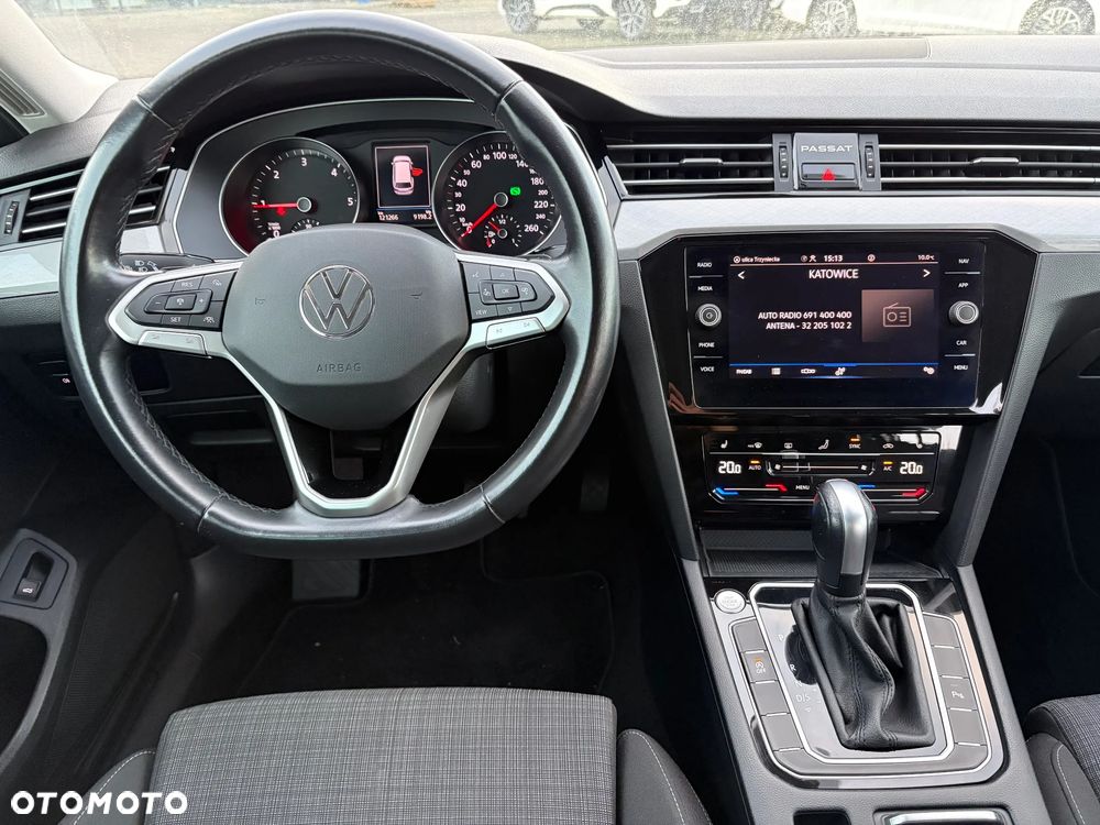Volkswagen Passat Variant 2.0 TDI EVO Business DSG - 15