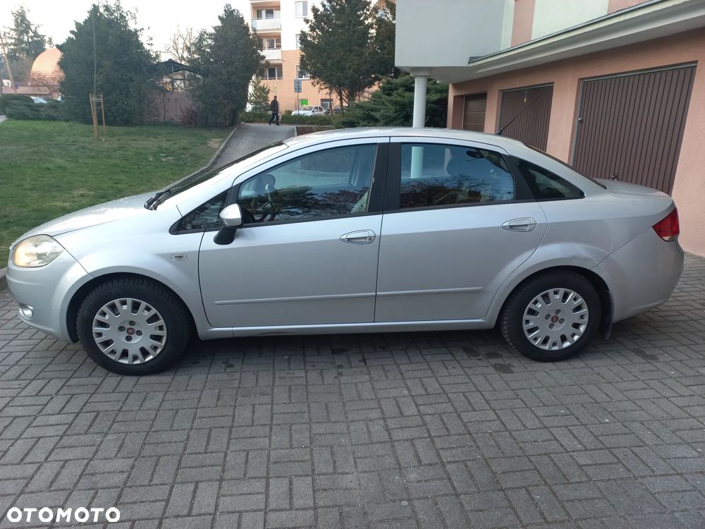 Fiat Linea 1.4 T-Jet 16V Dynamic - 6