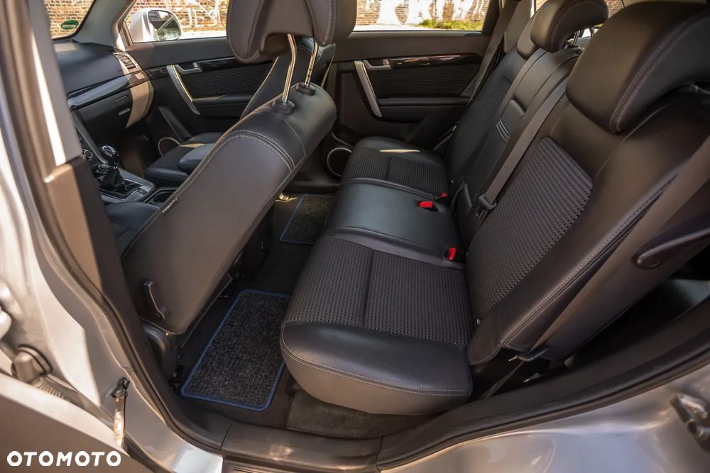 Chevrolet Captiva - 20