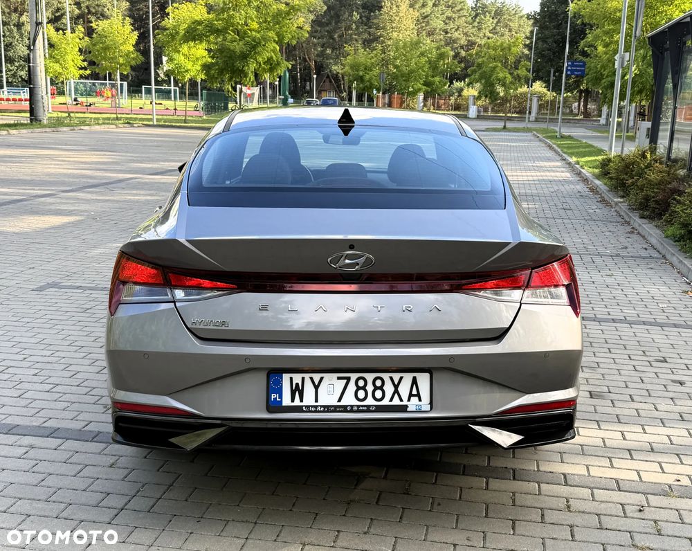 Hyundai Elantra 1.6 Smart CVT - 7
