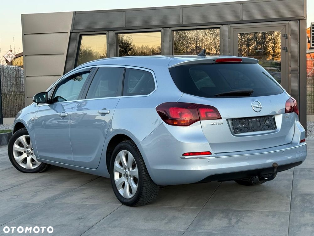 Opel Astra - 16
