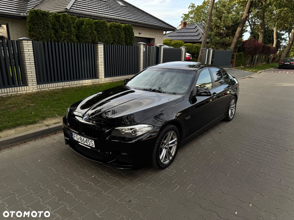 BMW Seria 5 528i xDrive - 4
