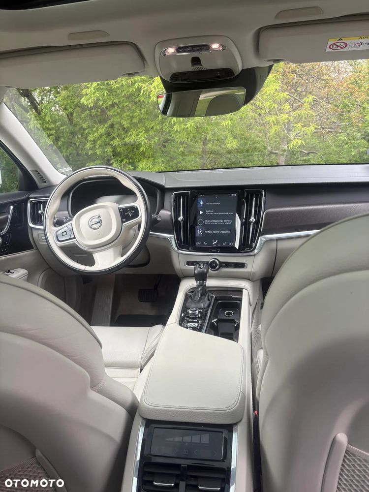 Volvo V90 Cross Country D5 AWD - 8