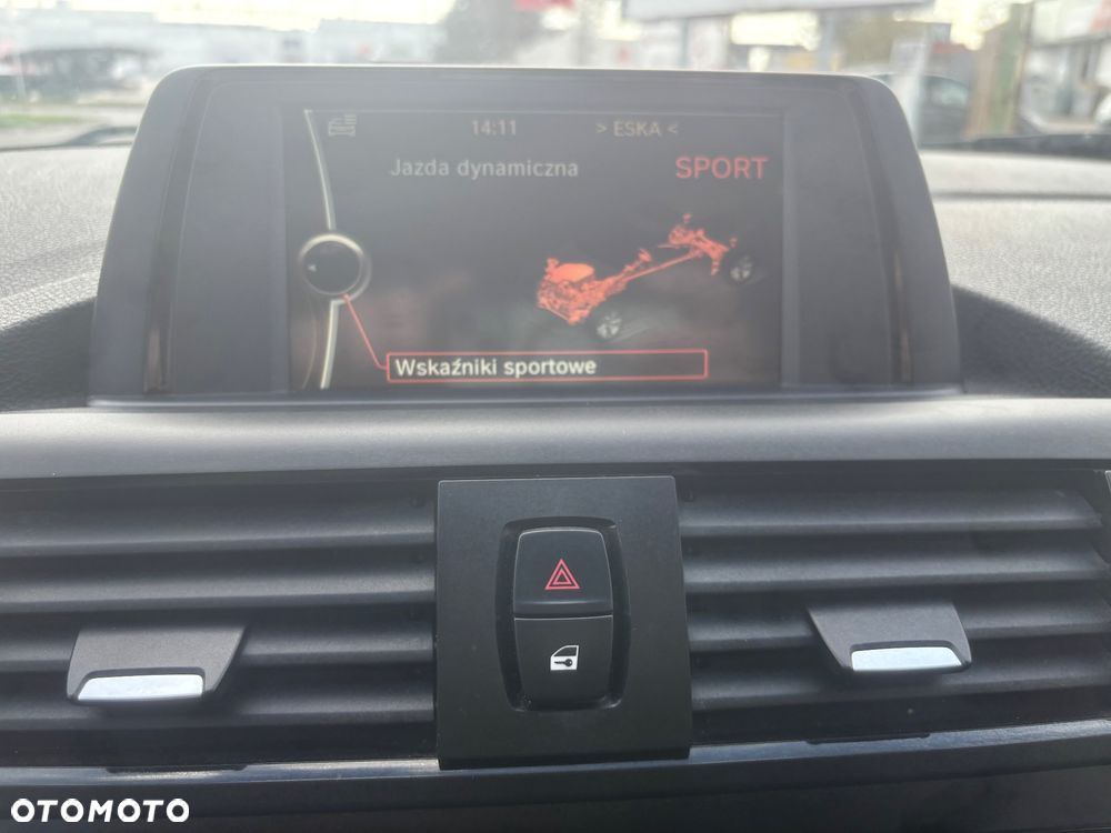 BMW Seria 1 116i - 17