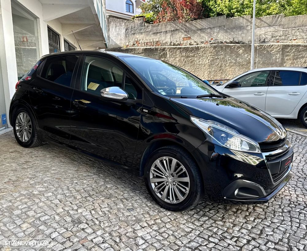 Peugeot 208 1.6 BlueHDi Style - 3