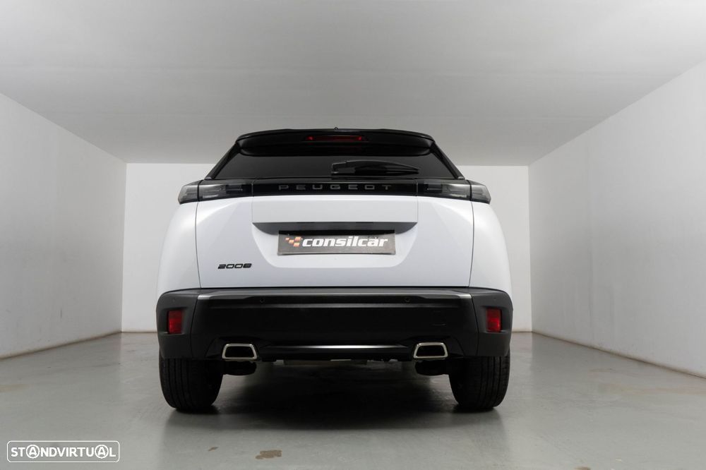 Peugeot 2008 1.2 PureTech Allure Pack EAT8 - 5