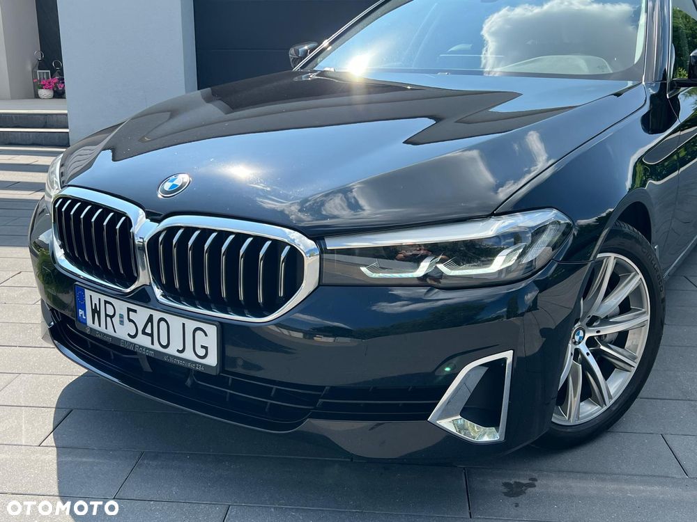 BMW Seria 5 540i xDrive Luxury Line - 4