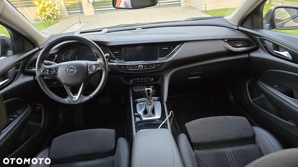 Opel Insignia 2.0 CDTI Exclusive S&S - 10