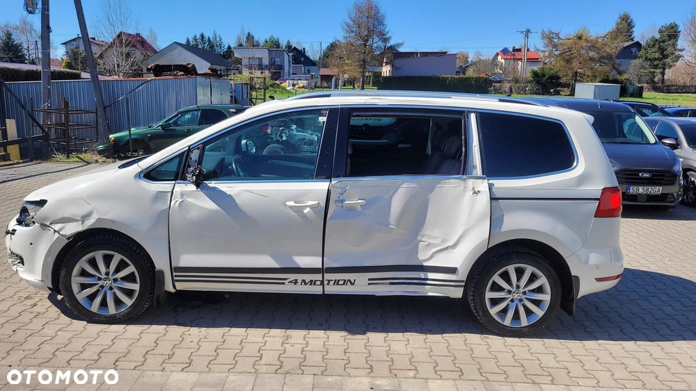 Volkswagen Sharan 2.0 TDI 4Motion BlueMotion Technology Highline - 6