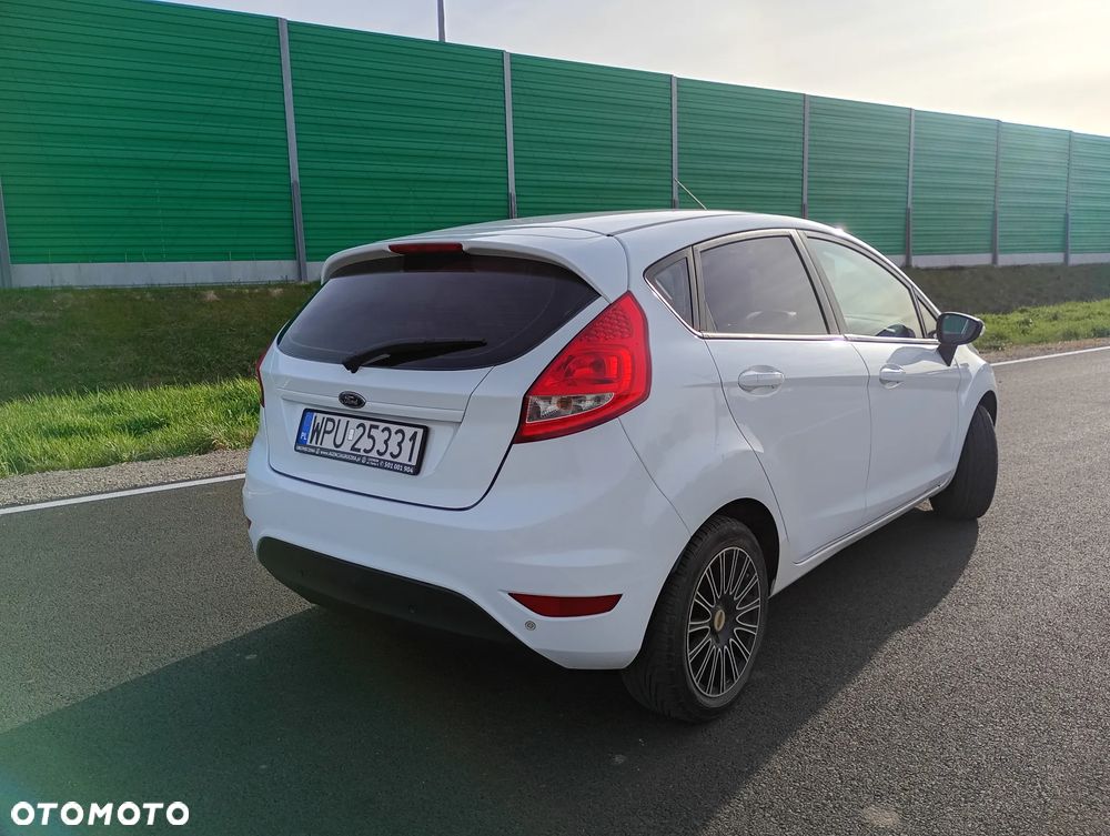Ford Fiesta 1.4 TDCi Titanium - 1
