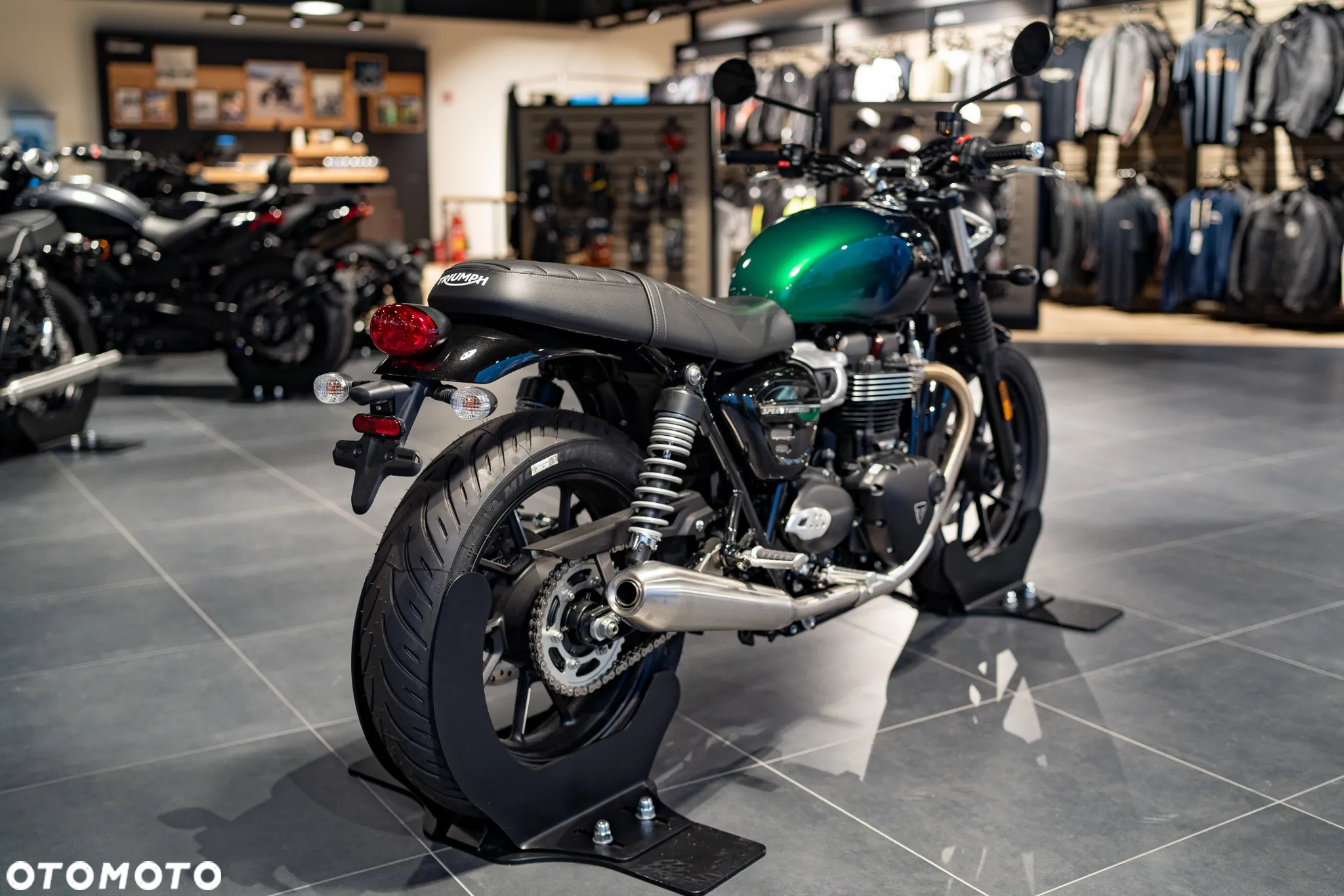 Triumph Speed Twin - 18