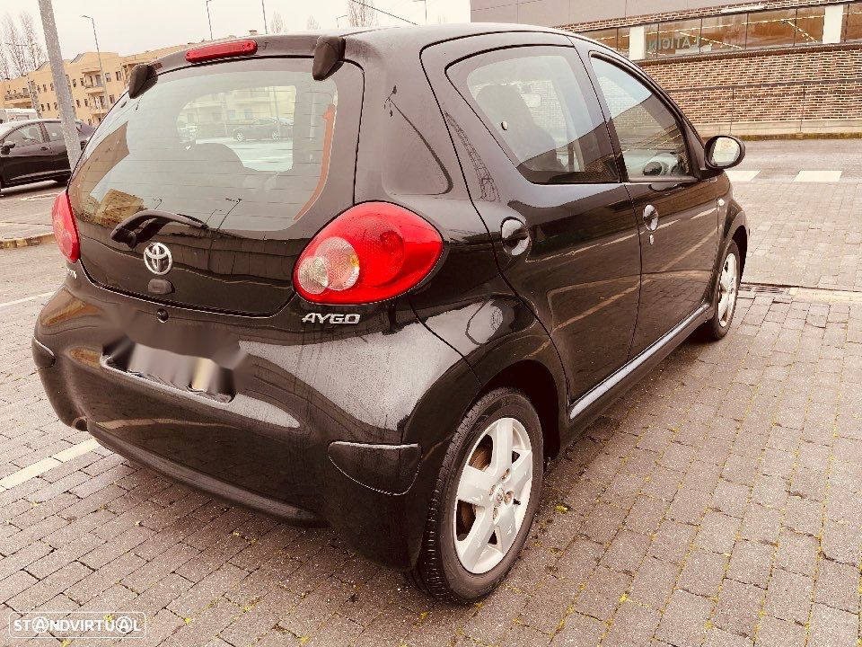 Toyota Aygo 1.0 + AC - 2