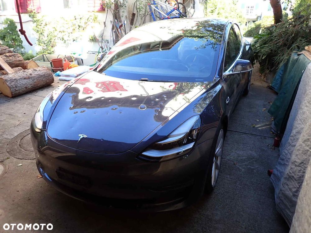 Tesla Model 3 2019 photo 2