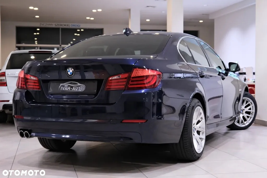 BMW Seria 5 520d - 13