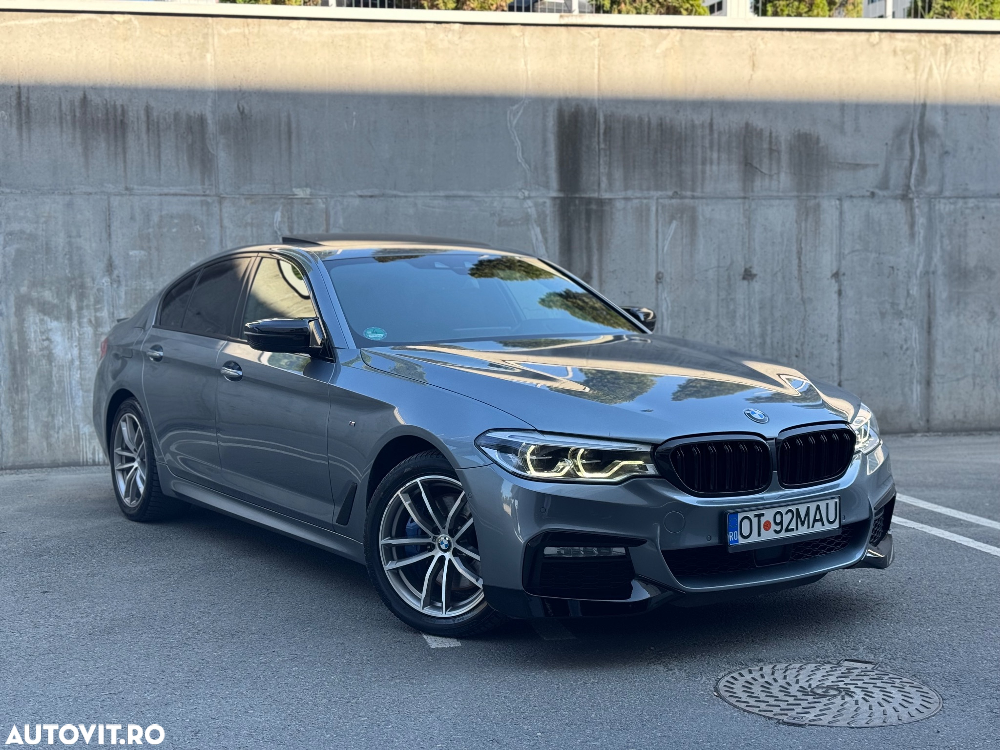 BMW Seria 5 530d xDrive Aut. - 2