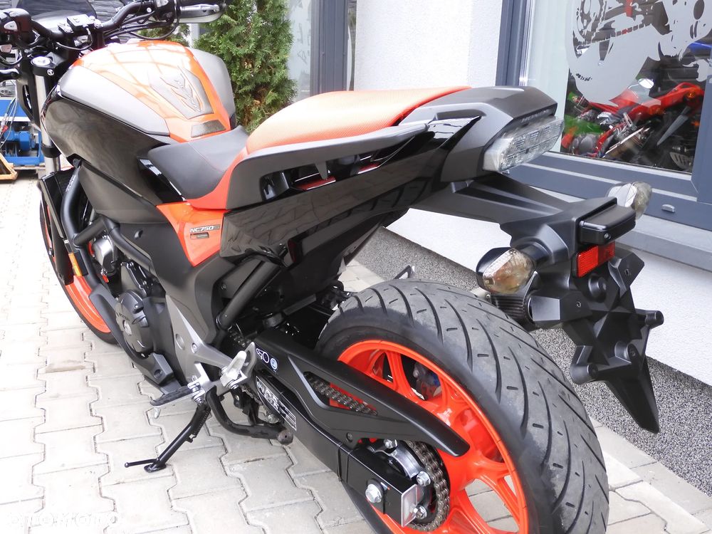 Honda NC - 31