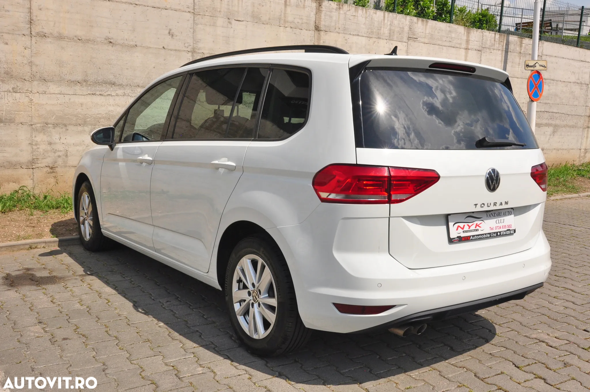 Volkswagen Touran 2.0 TDI SCR (BlueMotion Technology) DSG Comfortline - 3