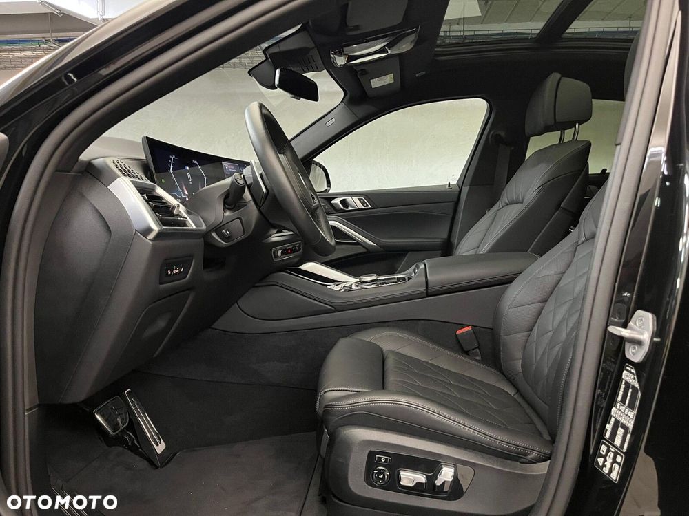 BMW X6 xDrive40d mHEV - 19