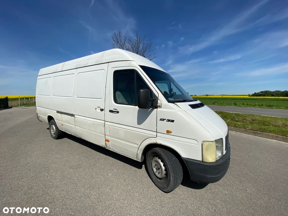 Volkswagen LT - 28