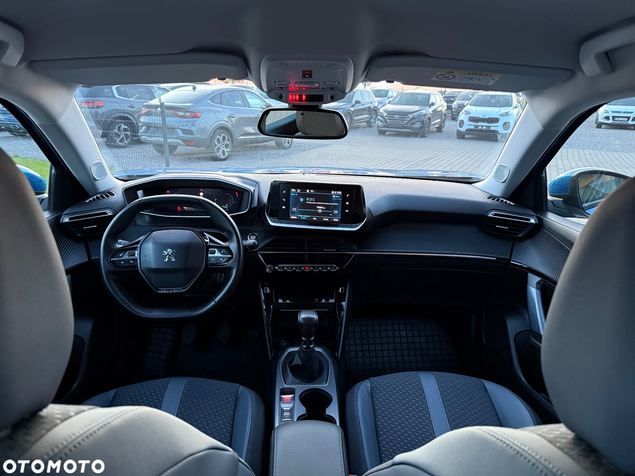 Peugeot 2008 1.2 PureTech Allure S&S - 15