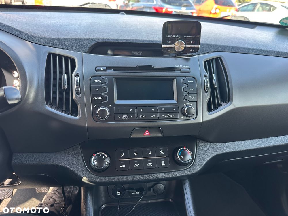 Kia Sportage - 10