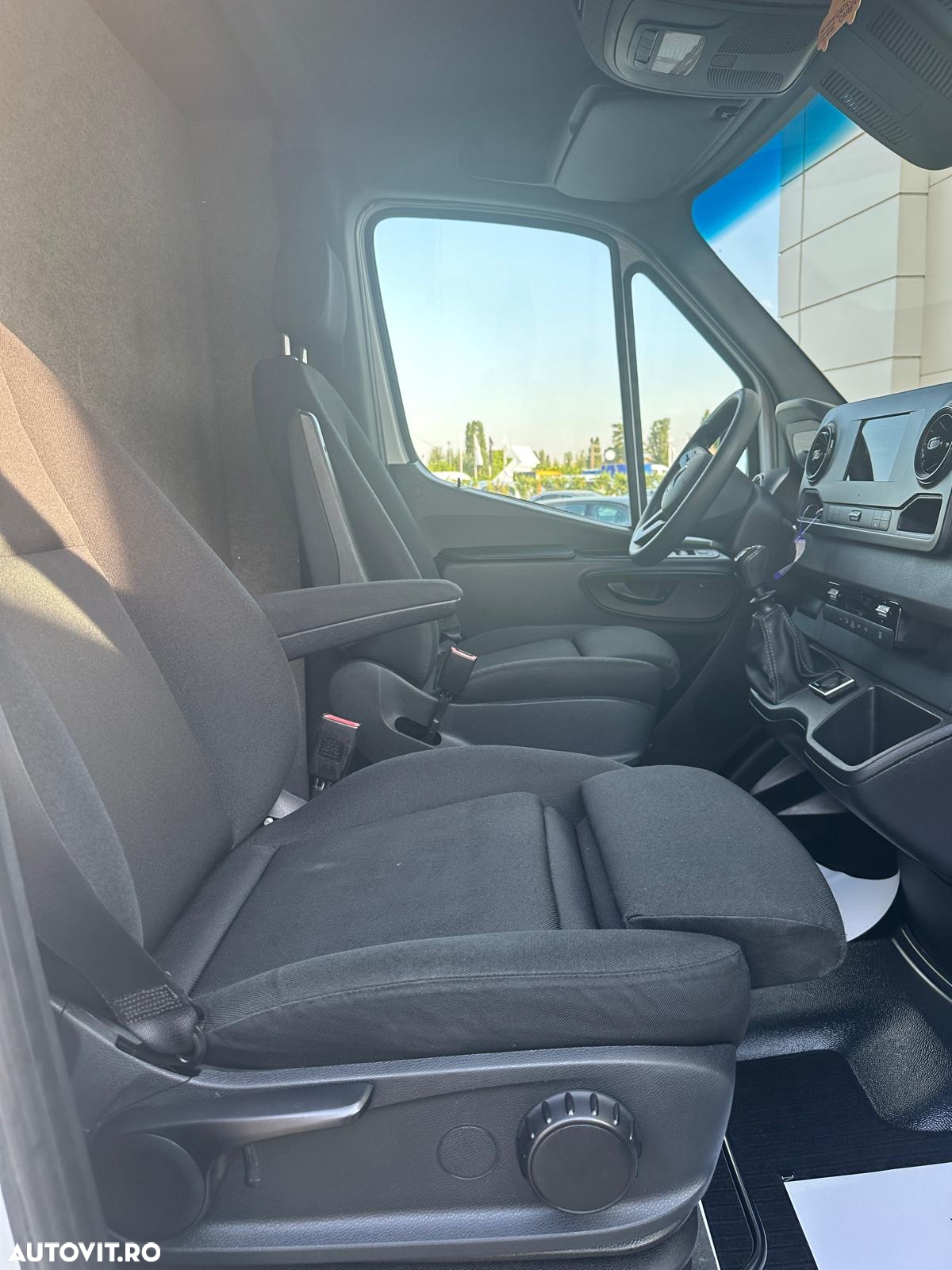 Mercedes-Benz Sprinter 316CDI MEDIU - 23